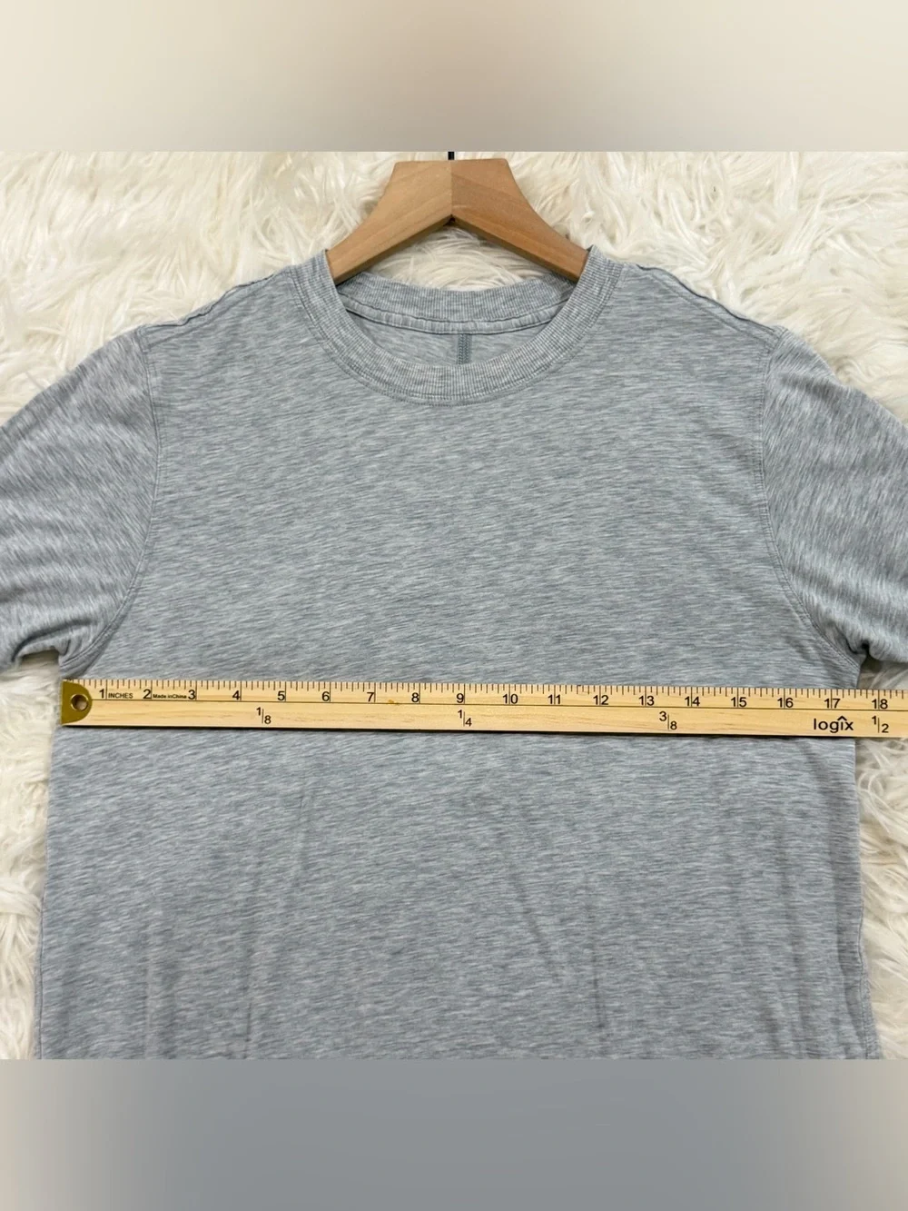 Lululemon All Yours Tee Gray Womens Crew Neck Size 6